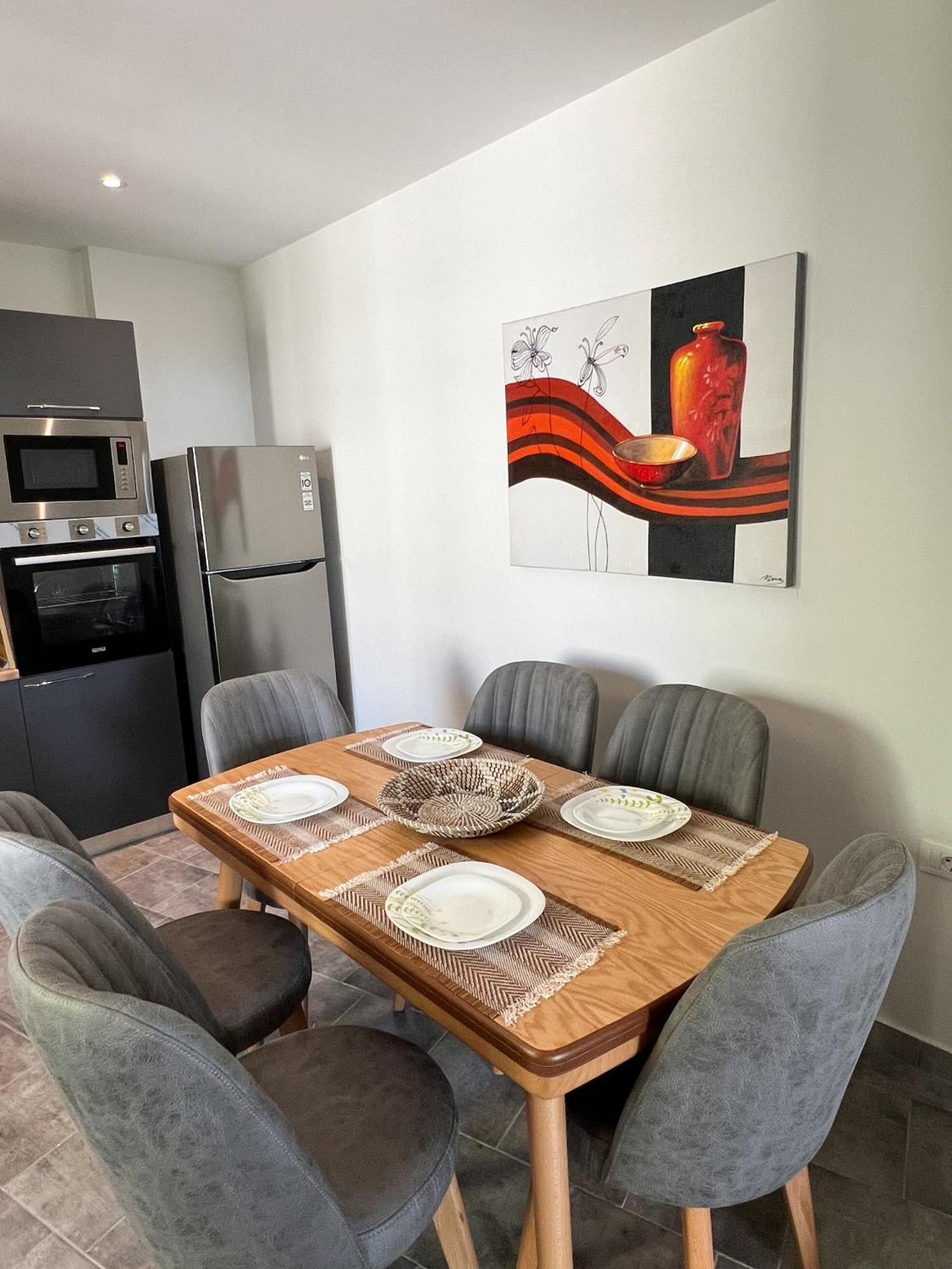 Sea View Apartments Durres Bagian luar foto