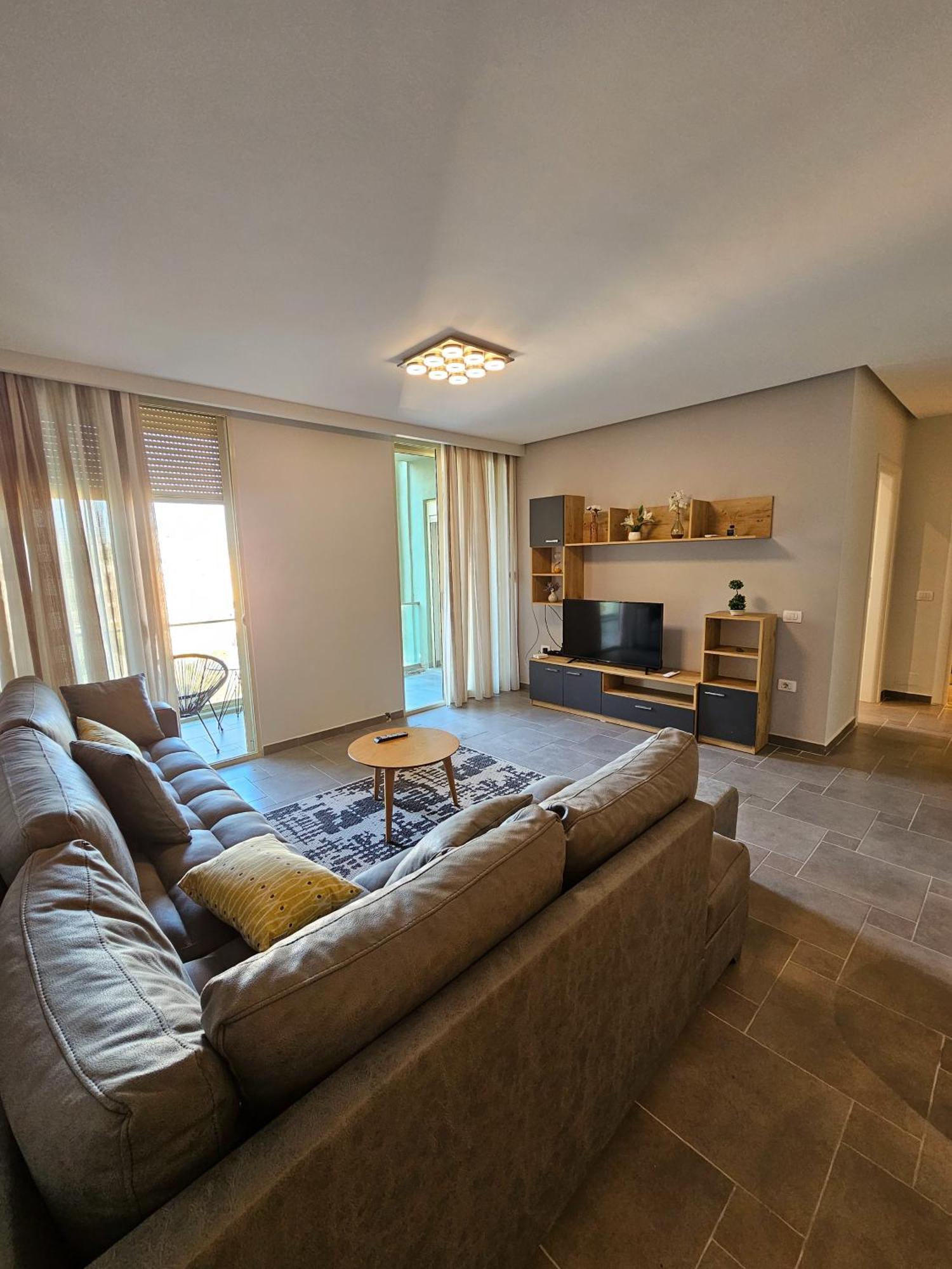 Sea View Apartments Durres Bagian luar foto