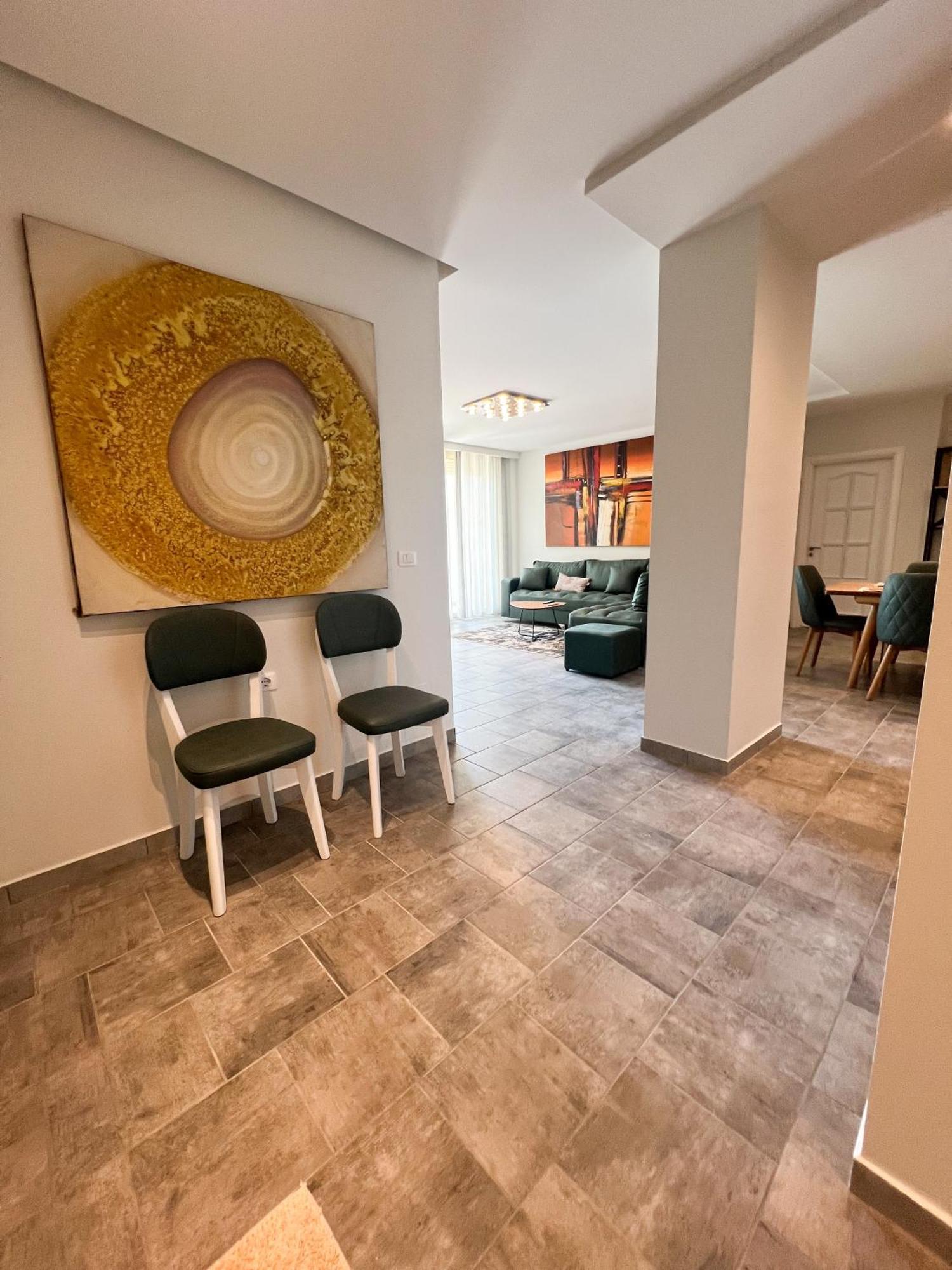 Sea View Apartments Durres Bagian luar foto
