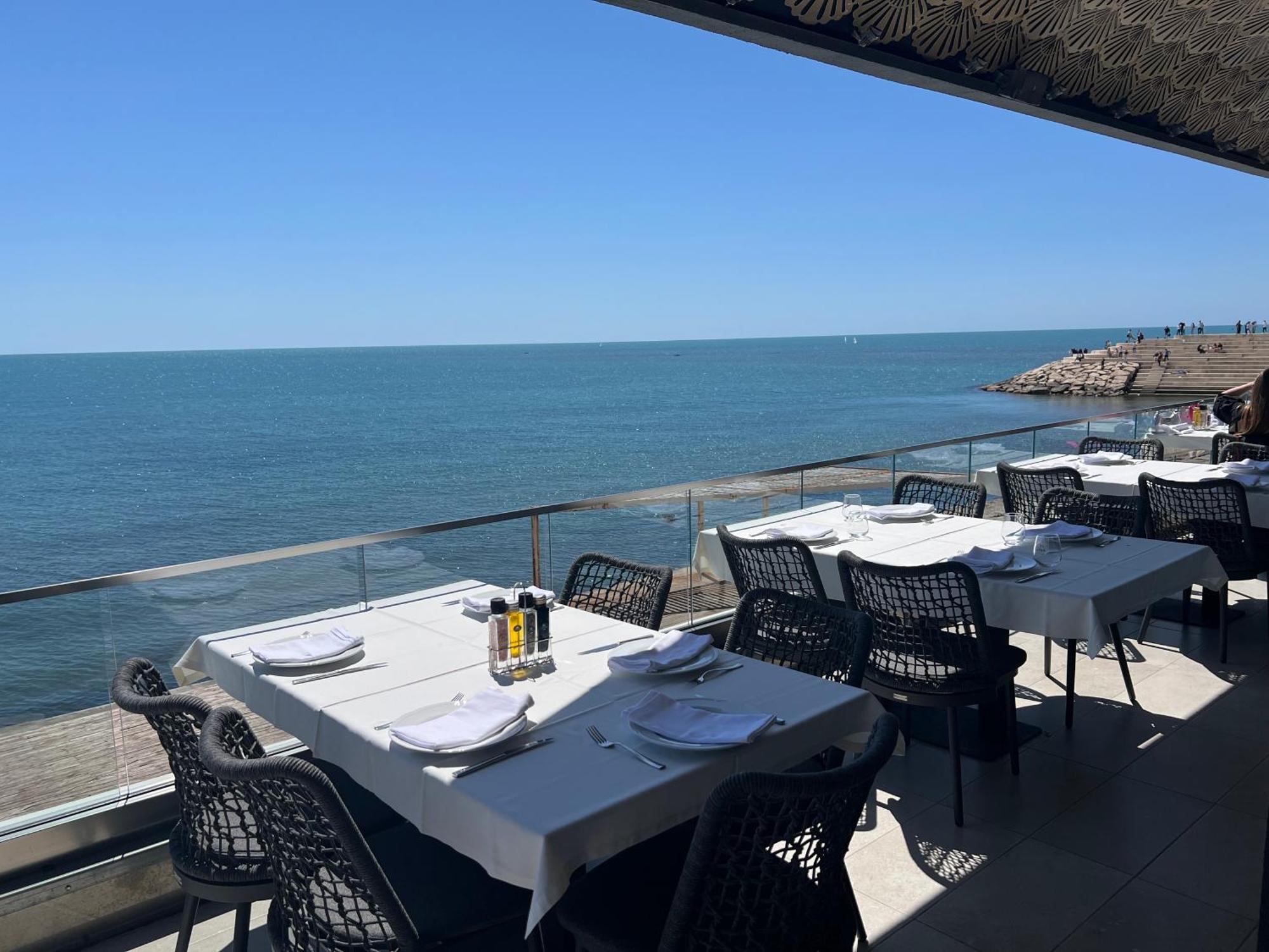 Sea View Apartments Durres Bagian luar foto